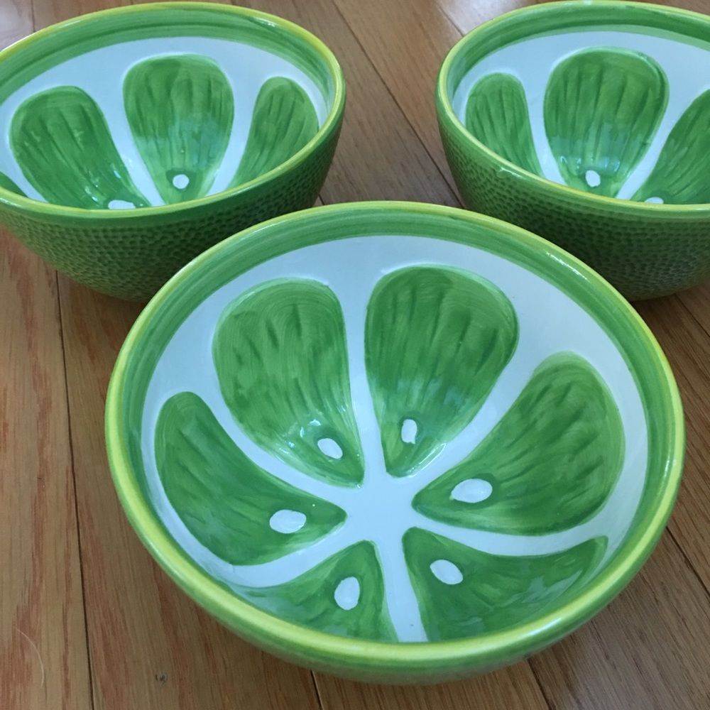 Set of Three Fruit Bowls NWOT